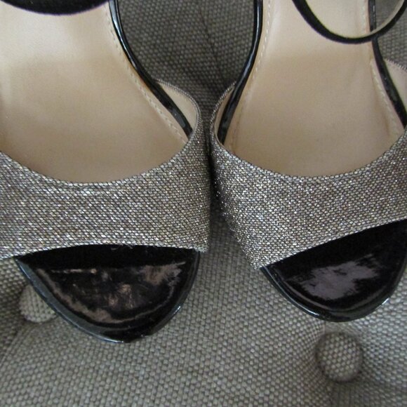 Victoria's Secret Peep Toe Heels - Picture 4 of 8